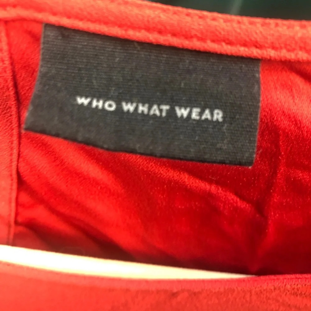 WHO WHEAT WEAR RED RUFFLE DRESS - Picture 3 of 4